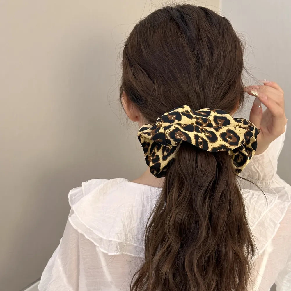 Leopard Elastic Hair Scrunchy - Lilixa.store