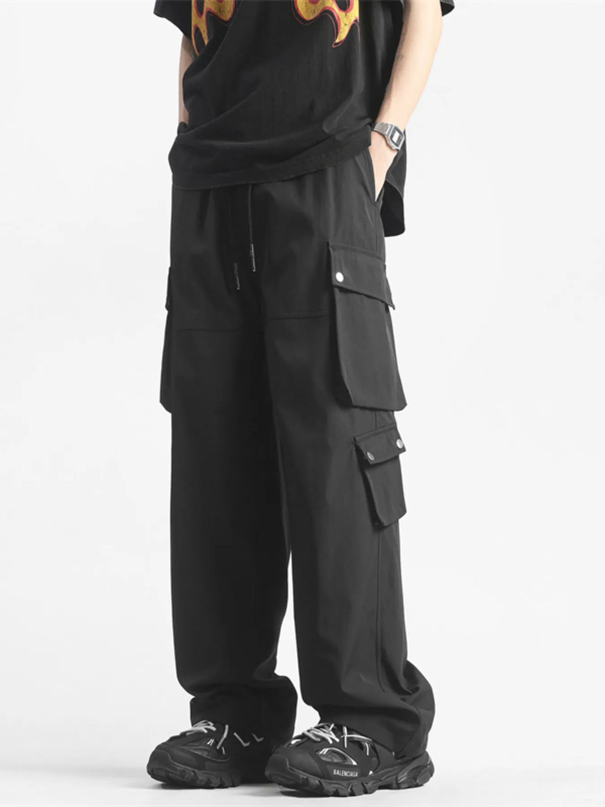 Men's Plus Size Wide Leg Cargo Pants in Black