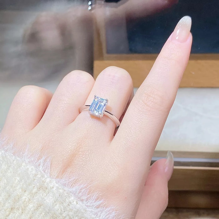 2 Carat 925 Sterling Silver Moissanite Geometric Ring - Lilixa.store