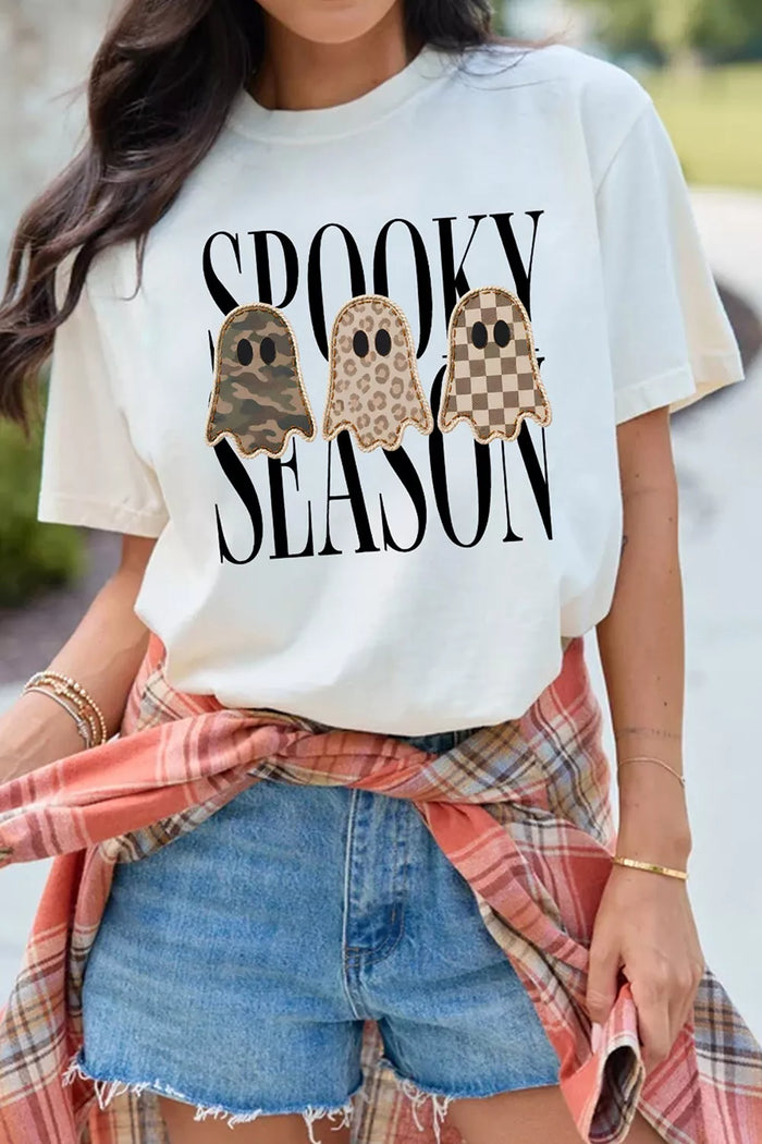 Full Size Spooky Season Ghosts Graphic Short Sleeve Halloween T Shirt Plus Size - Lilixa.store