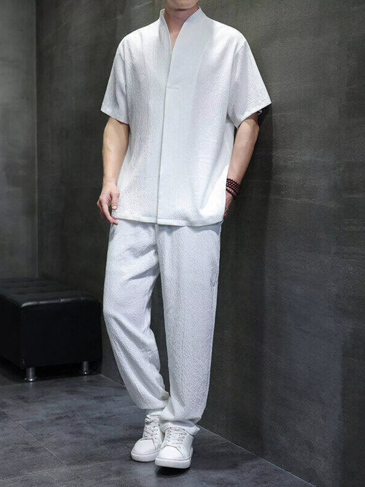 Men's Plus Size Casual Short Sleeve Top and Pants Set in White