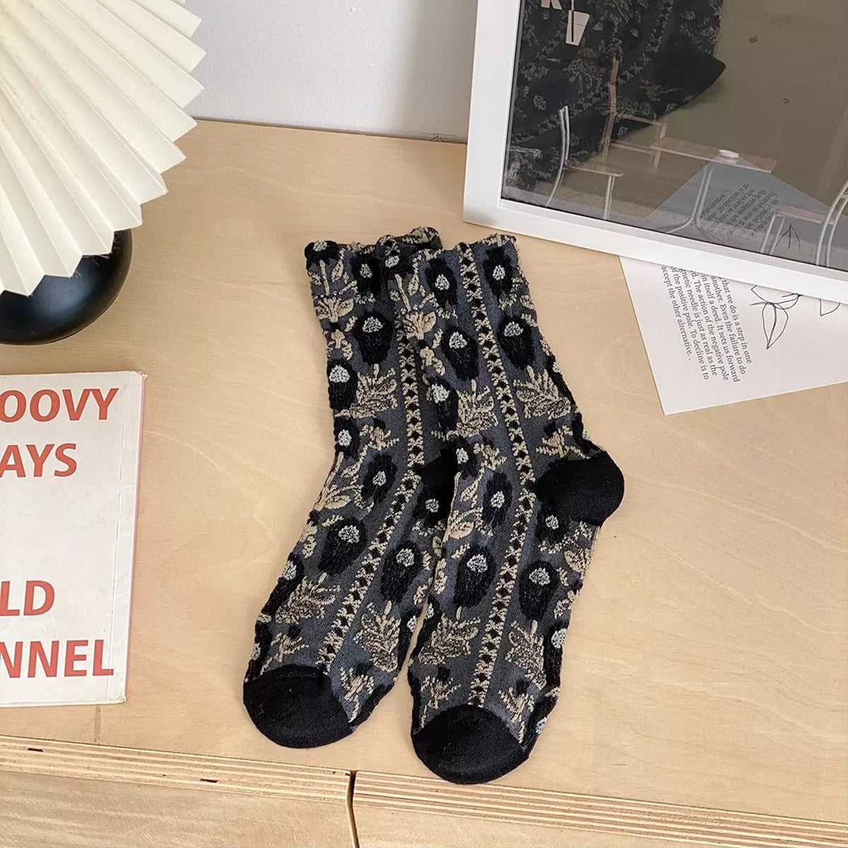 Vintage Jacquard Crew Socks - Lilixa.store