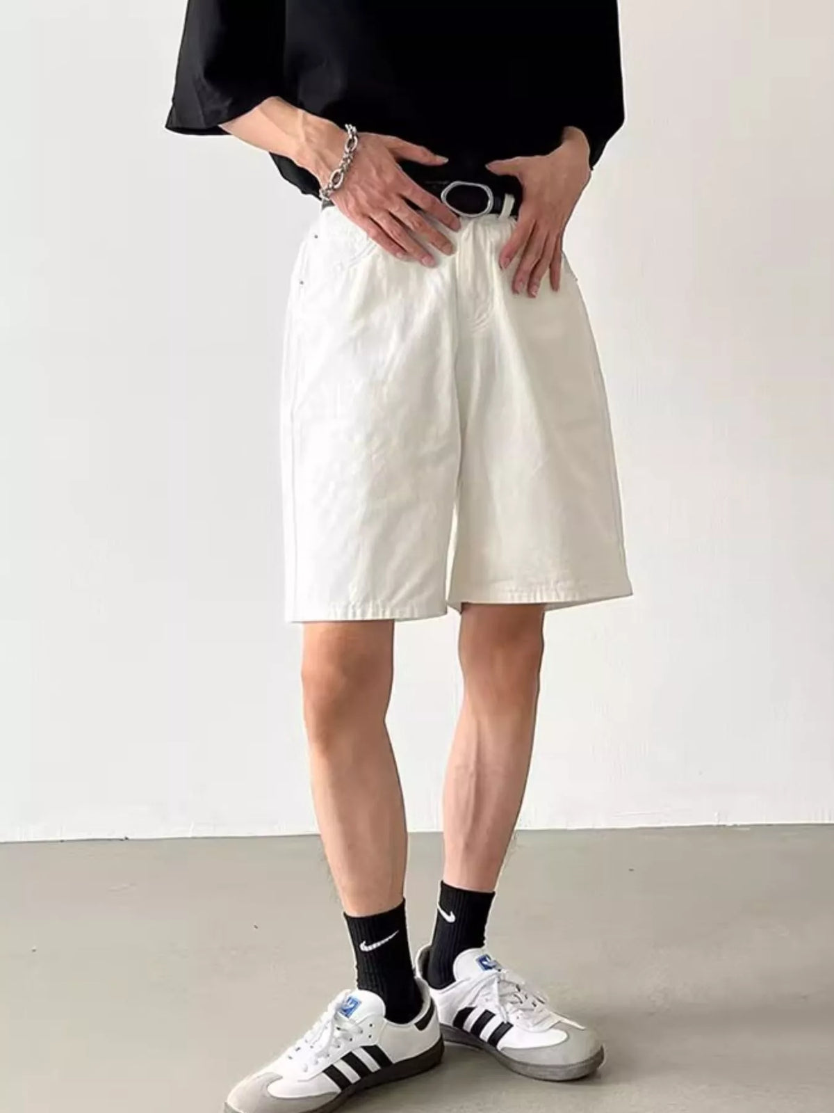Men's Full Size Back Elastic Waistband Shorts Plus Size in White