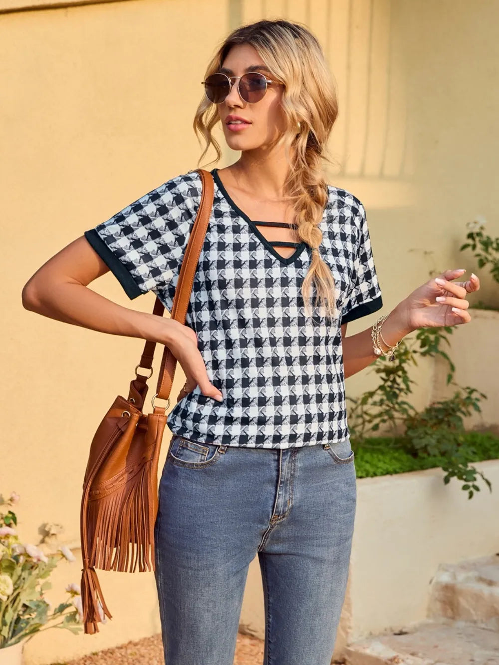 Houndstooth V-Neck Short Sleeve T-Shirt - Lilixa.store