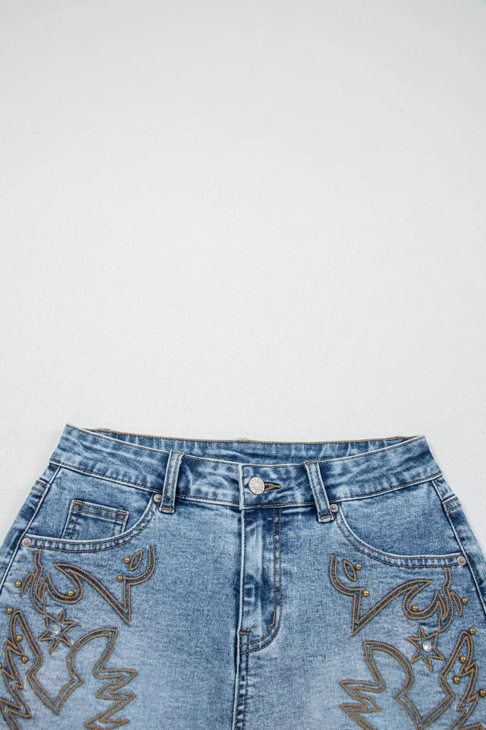 Western Embroidery Stud Denim Shorts - Lilixa.store
