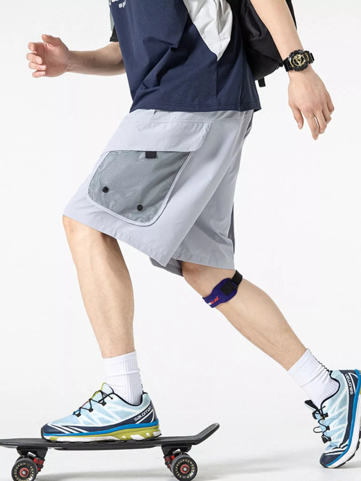 Men's Multi-Pocket Quick-Dry Cargo Shorts in Cloud Gray, view 3