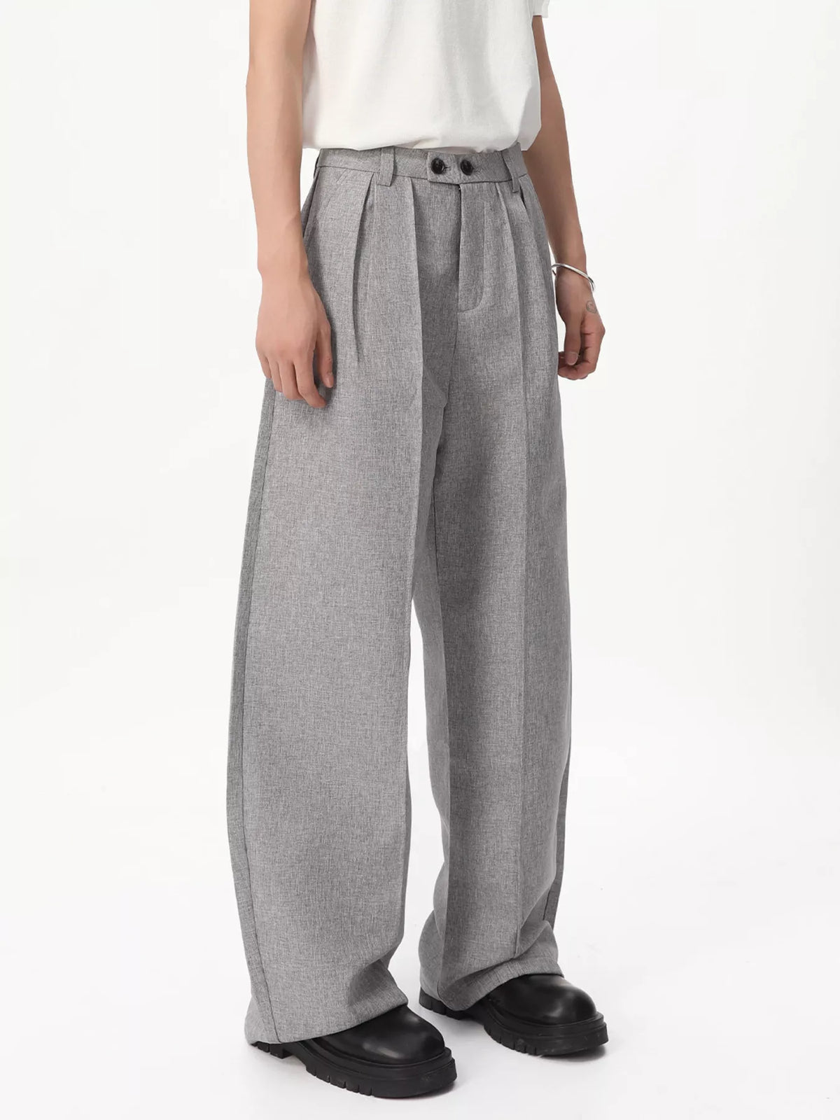 Men's Wide-Leg Pleated Pants, view 2