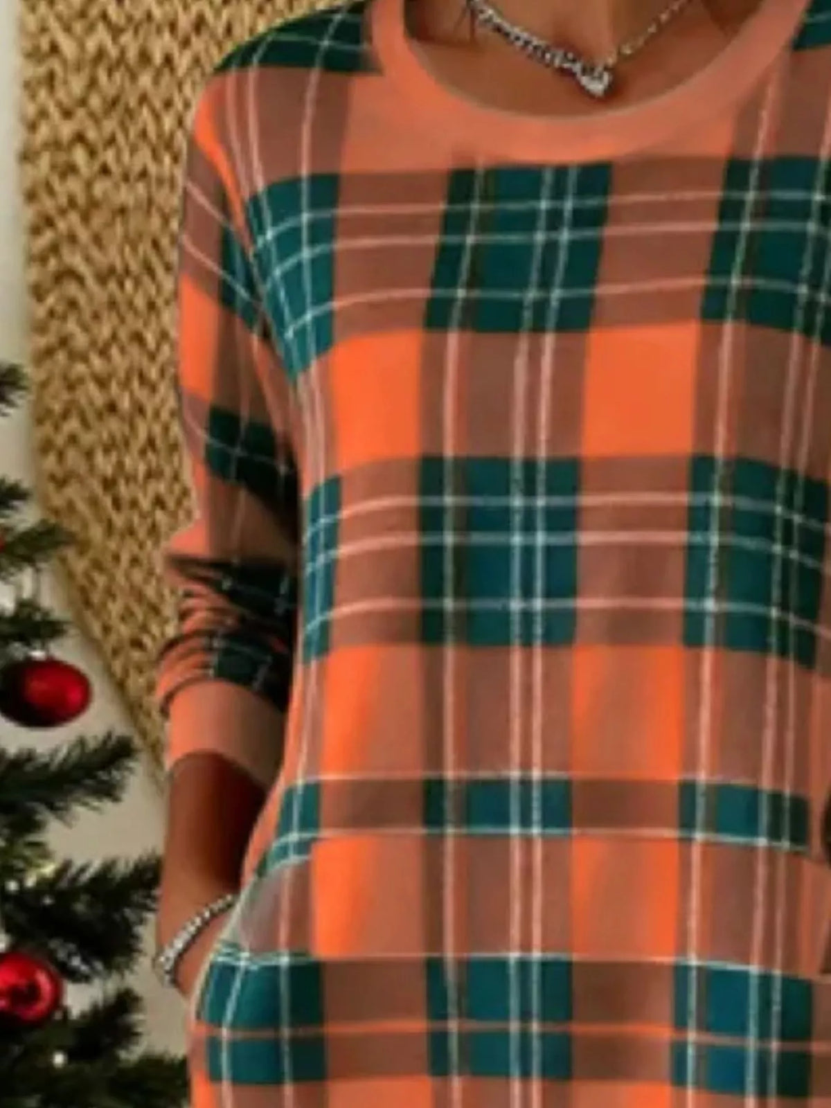 Full Size Plaid Long Sleeve Crew Neck Dress with Pockets Plus Size - Lilixa.store