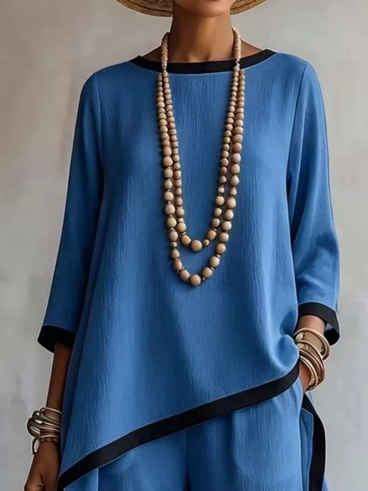 Full Size Contrast Trim High-Low Top and Pants Set Plus Size, view 9