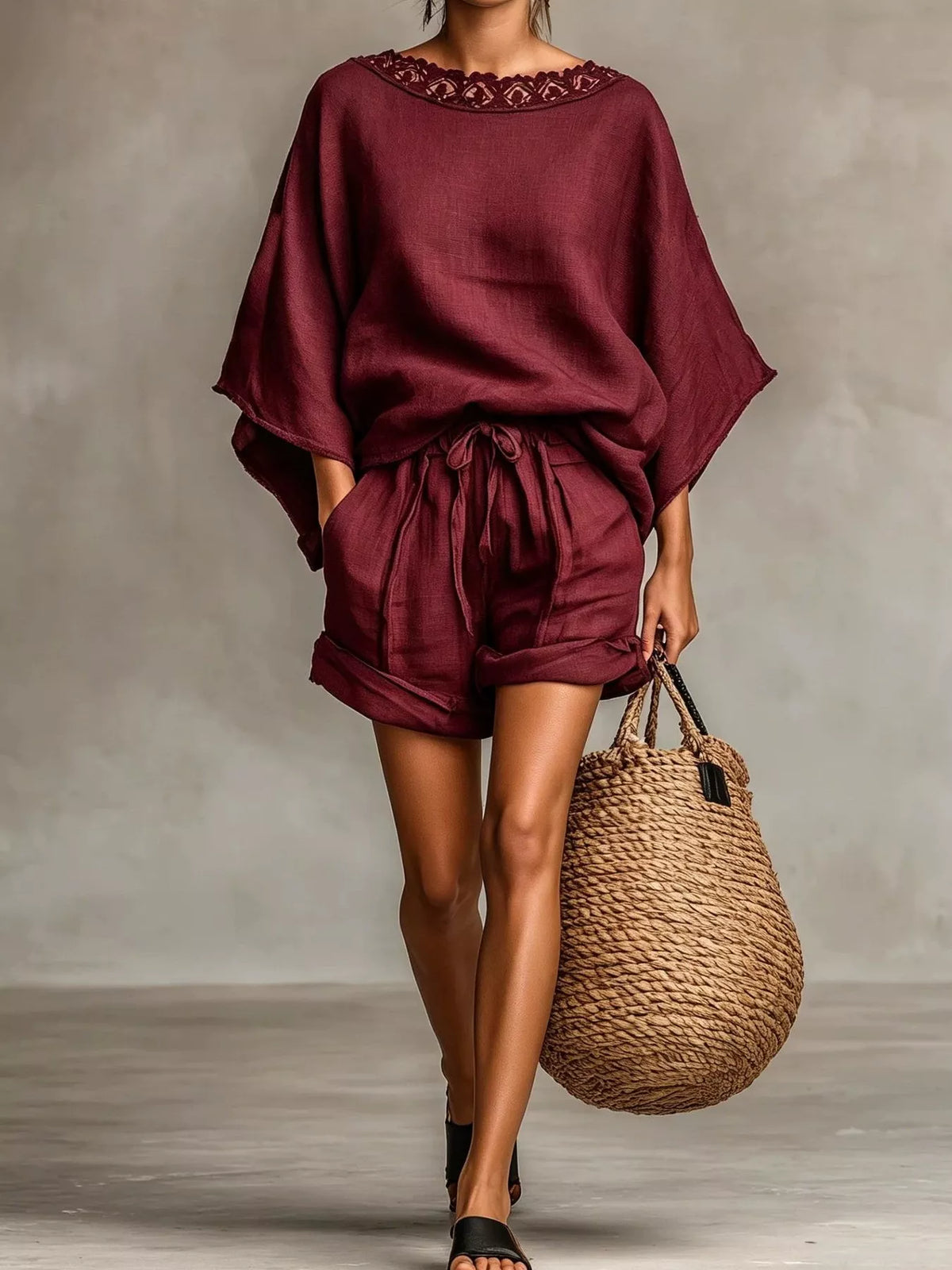 Lace Trim Top and Drawstring Shorts Set in Burgundy
