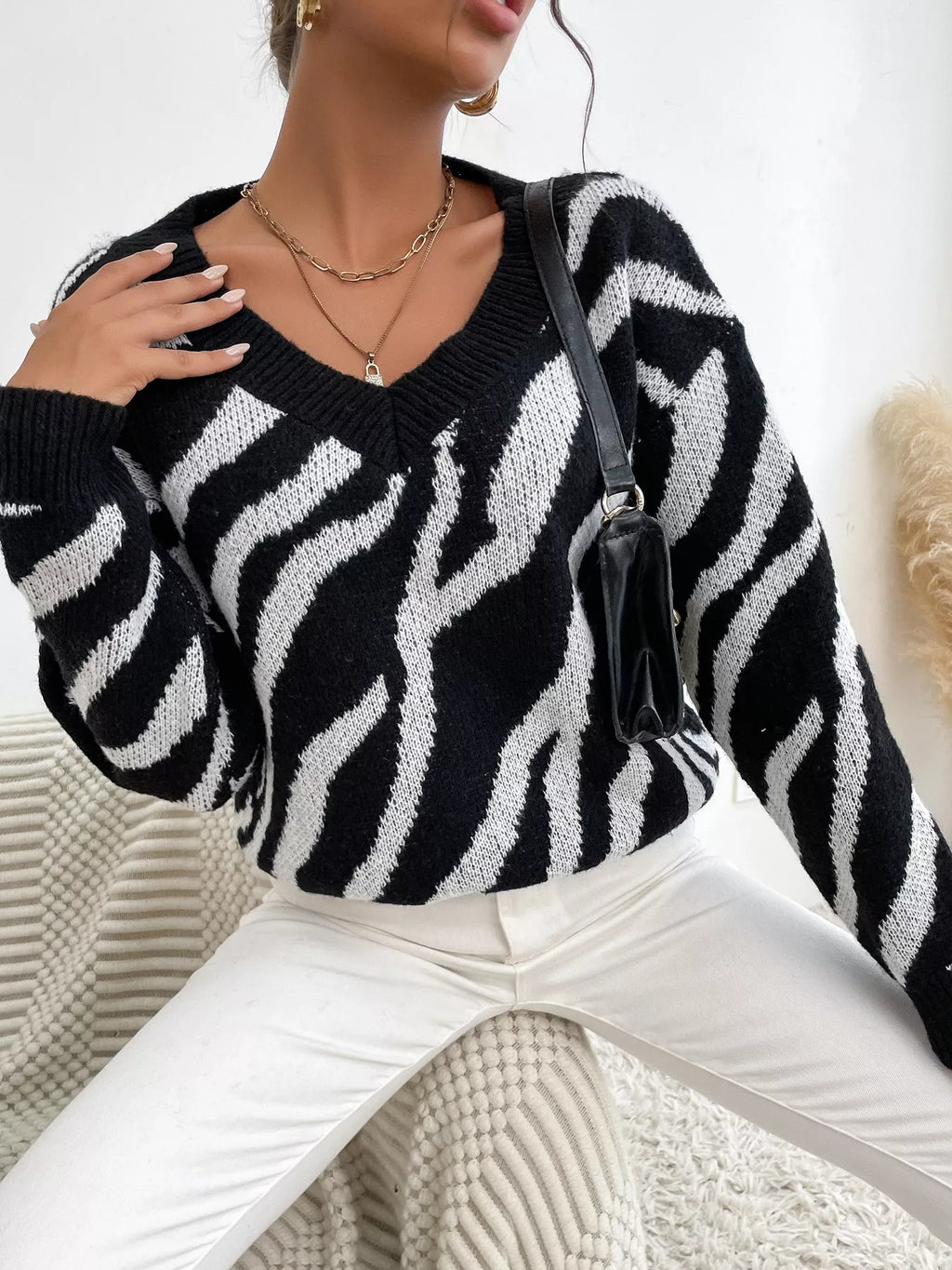 Zebra Print Relaxed Fit Pullover Sweater - Lilixa.store