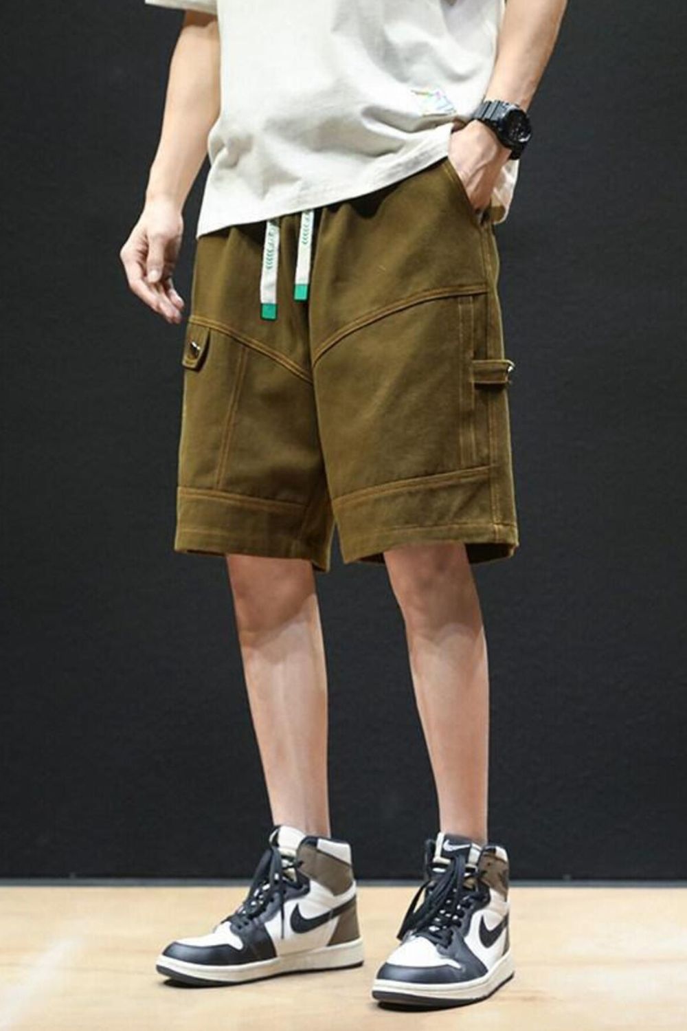 Men's Plus Size Casual Drawstring Shorts in Dark Brown