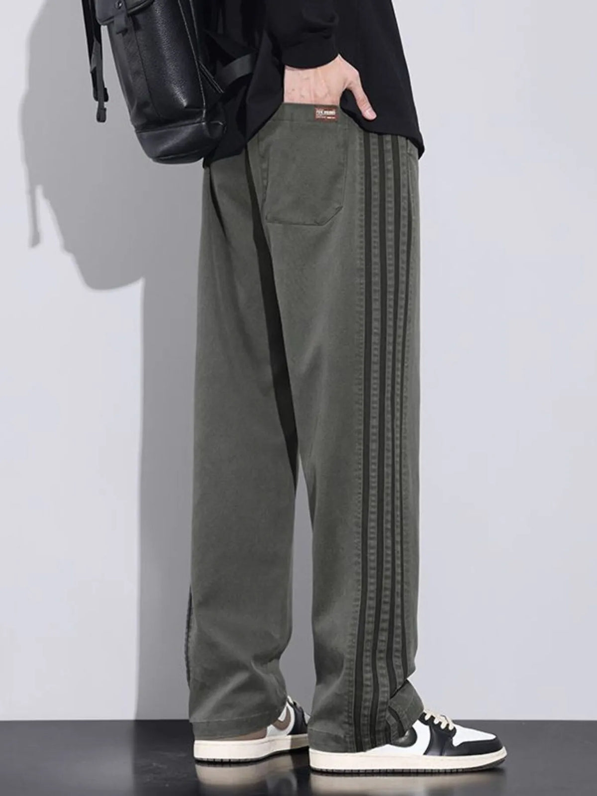 Men's Plus Size Casual Loose Fit Stripes Pants, view 4