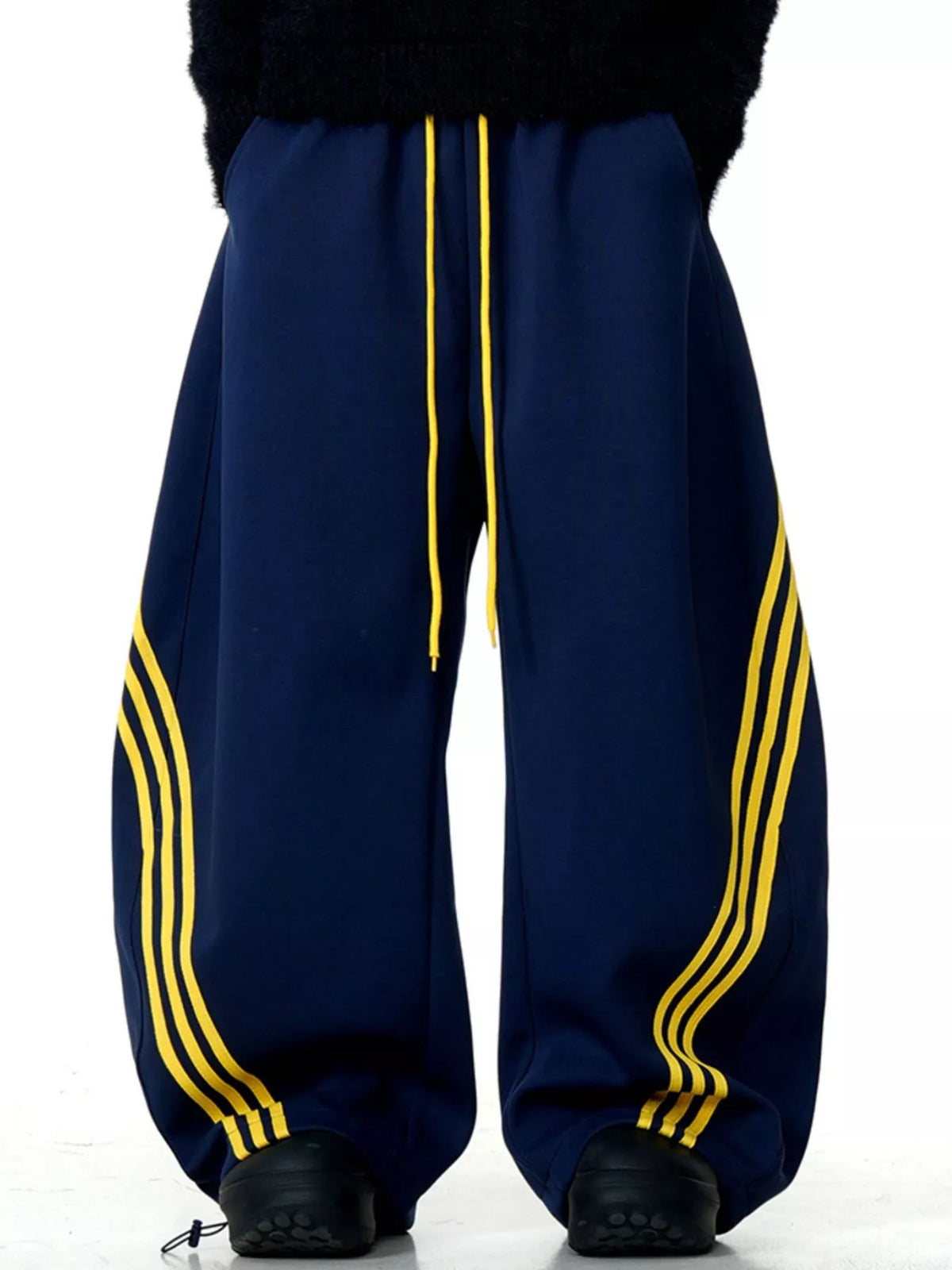 Men's Wide-Leg Striped Pants in Navy Blue