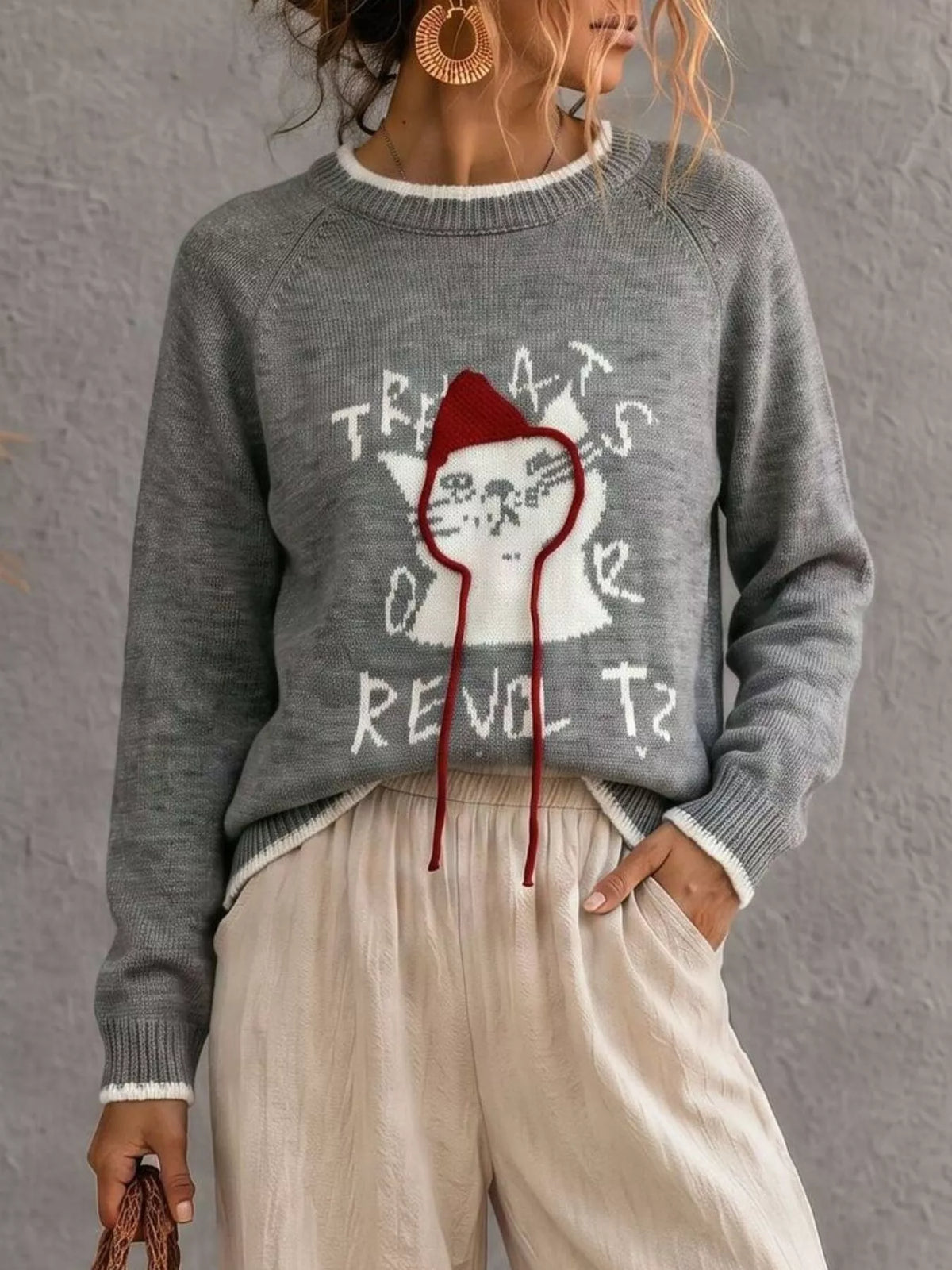 Cat Raglan Sleeve Sweater