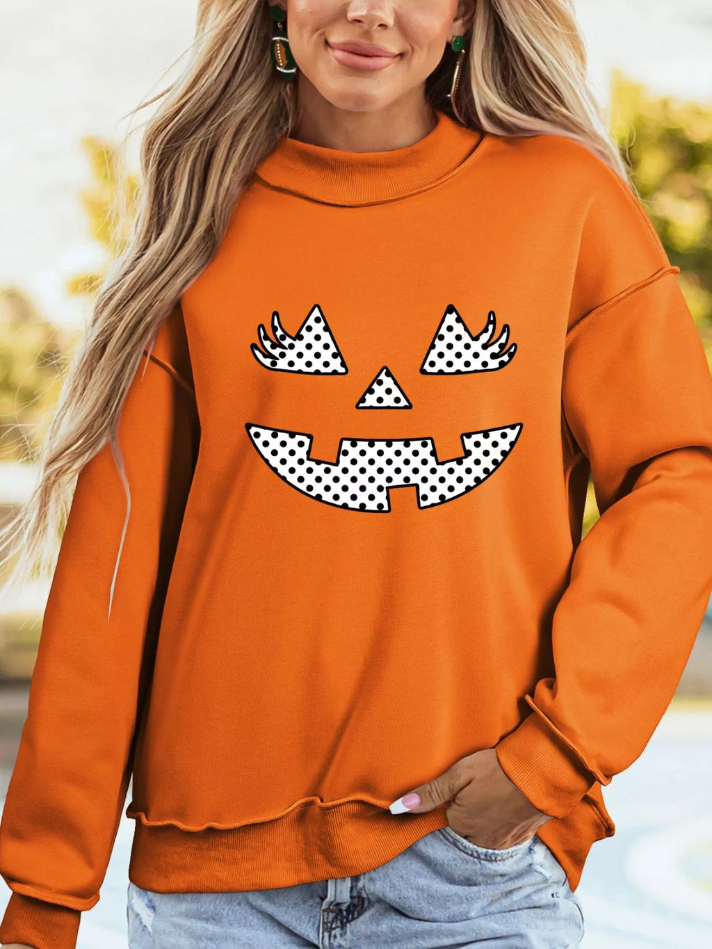 Polka Dot Pumpkin Face Halloween Graphic Pullover Sweatshirt - Lilixa.store