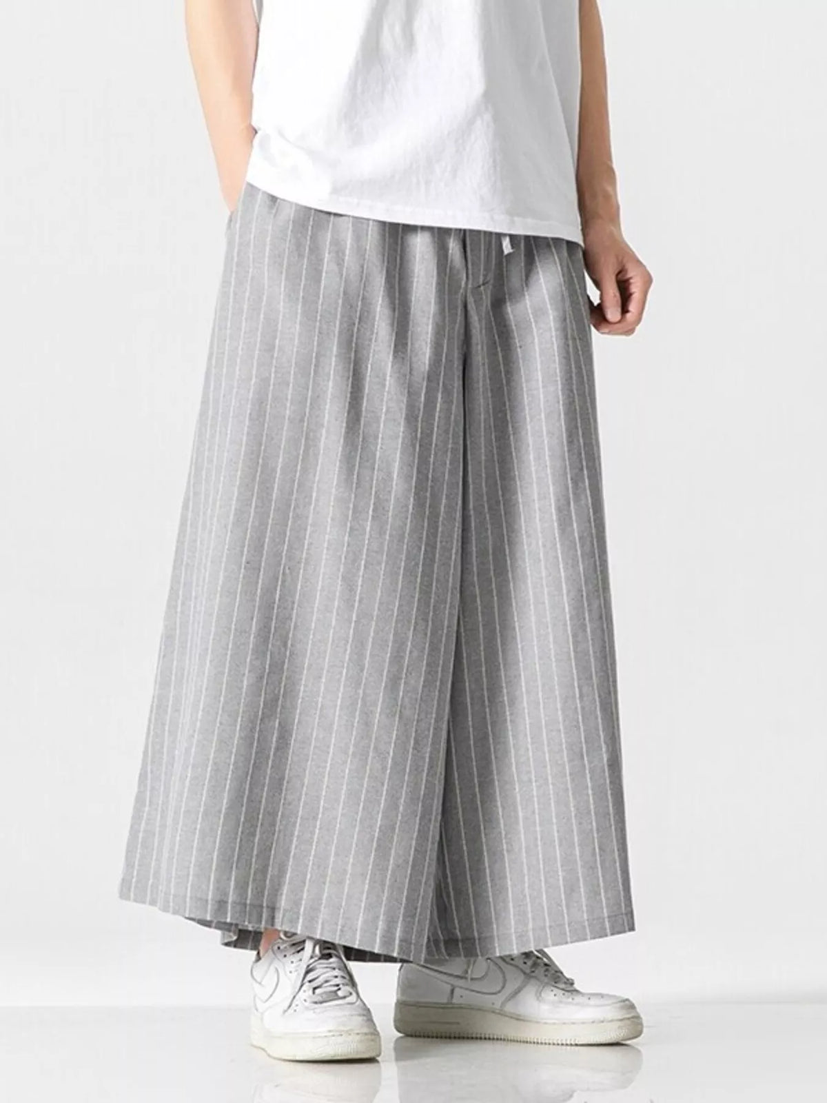 Men's Plus Size Wide Leg Casual Pants in Light Gray