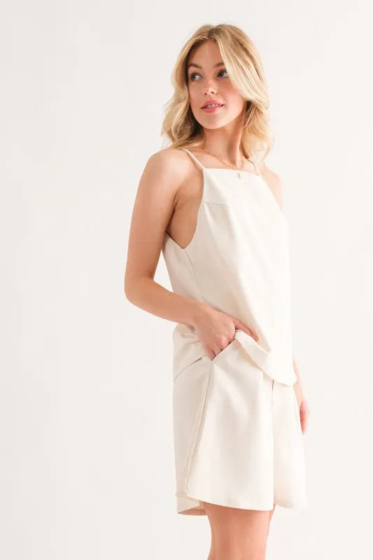 And The Why Sleeveless Basic Cami Top - Lilixa.store