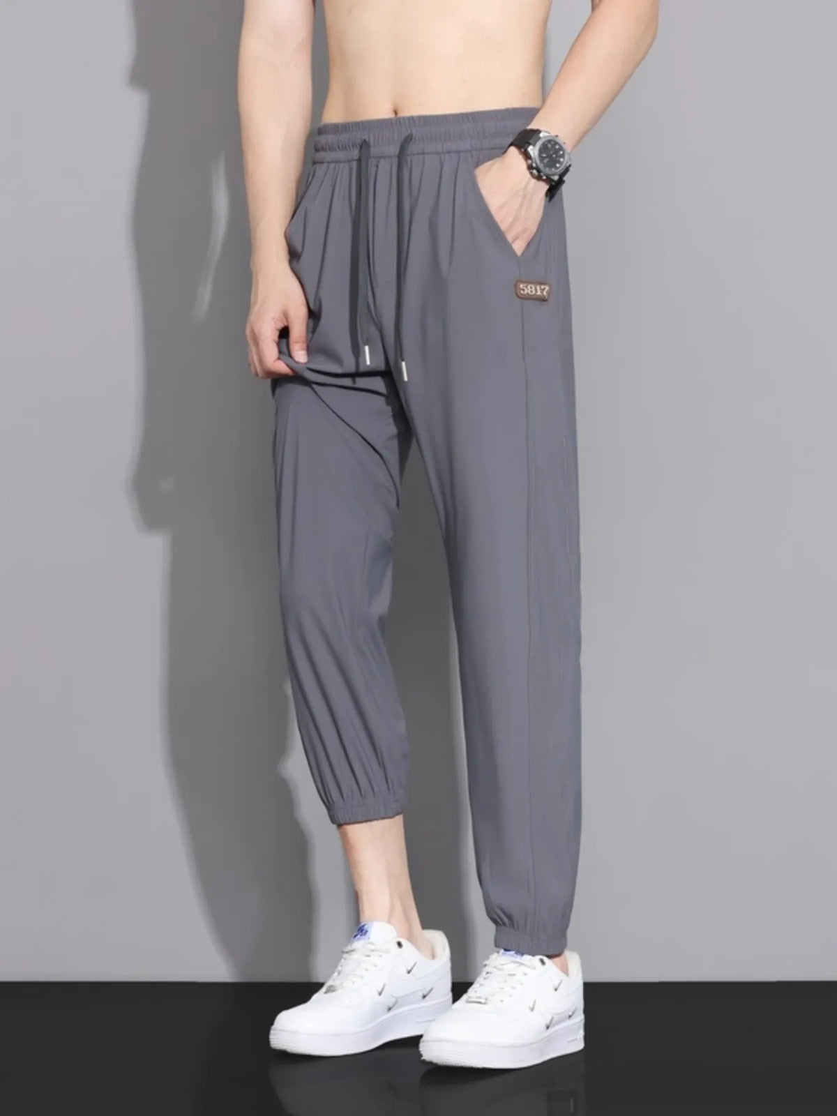Men's Plus Size Casual Loose-Fit Drawstring Joggers in Light Gray