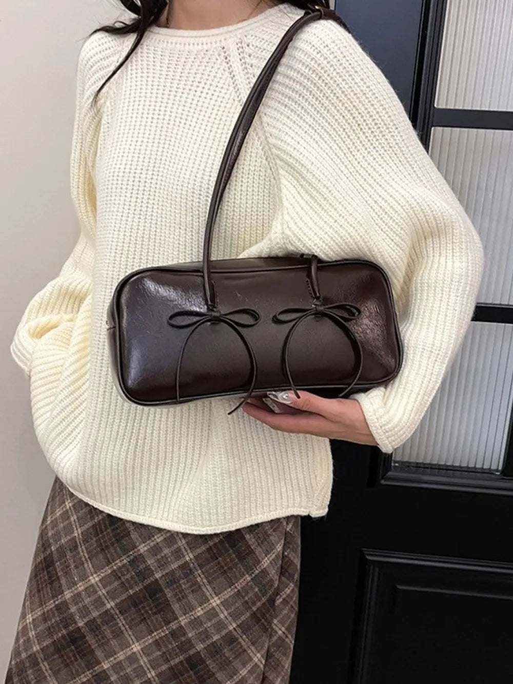 PU Leather Bow Trim Shoulder Bag - Lilixa.store
