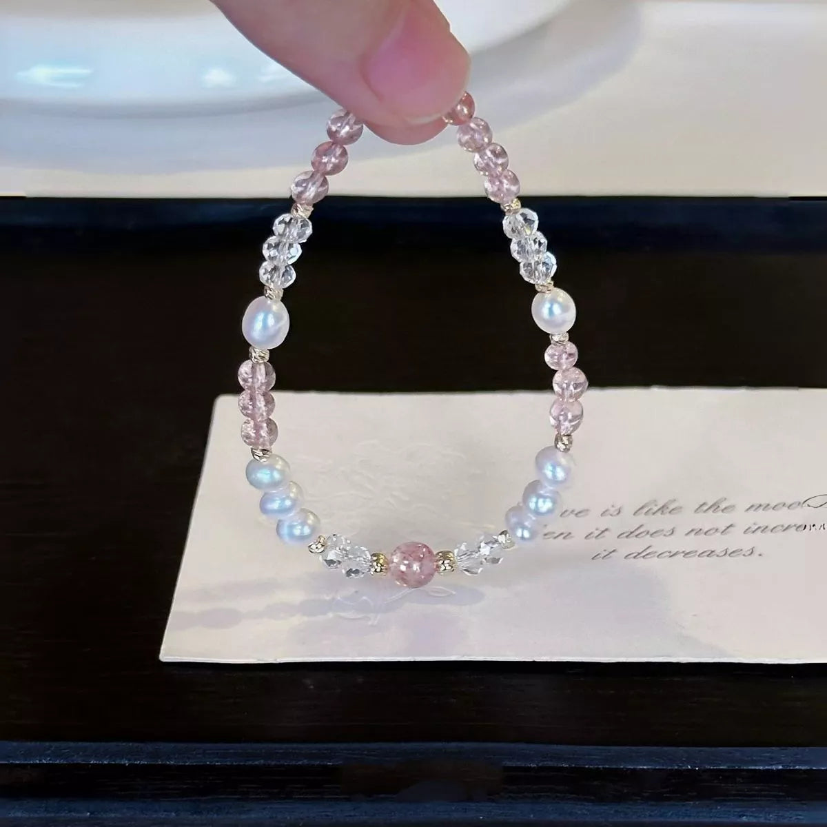 Pearl & Crystal Beaded Bracelet - Lilixa.store