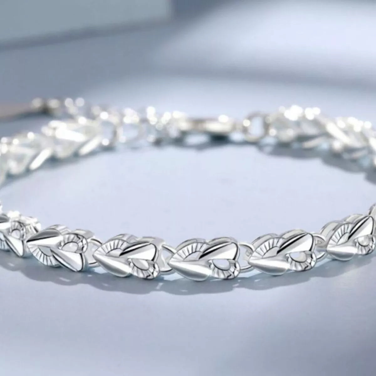 925 Sterling Silver Heart Link Bracelet - Lilixa.store