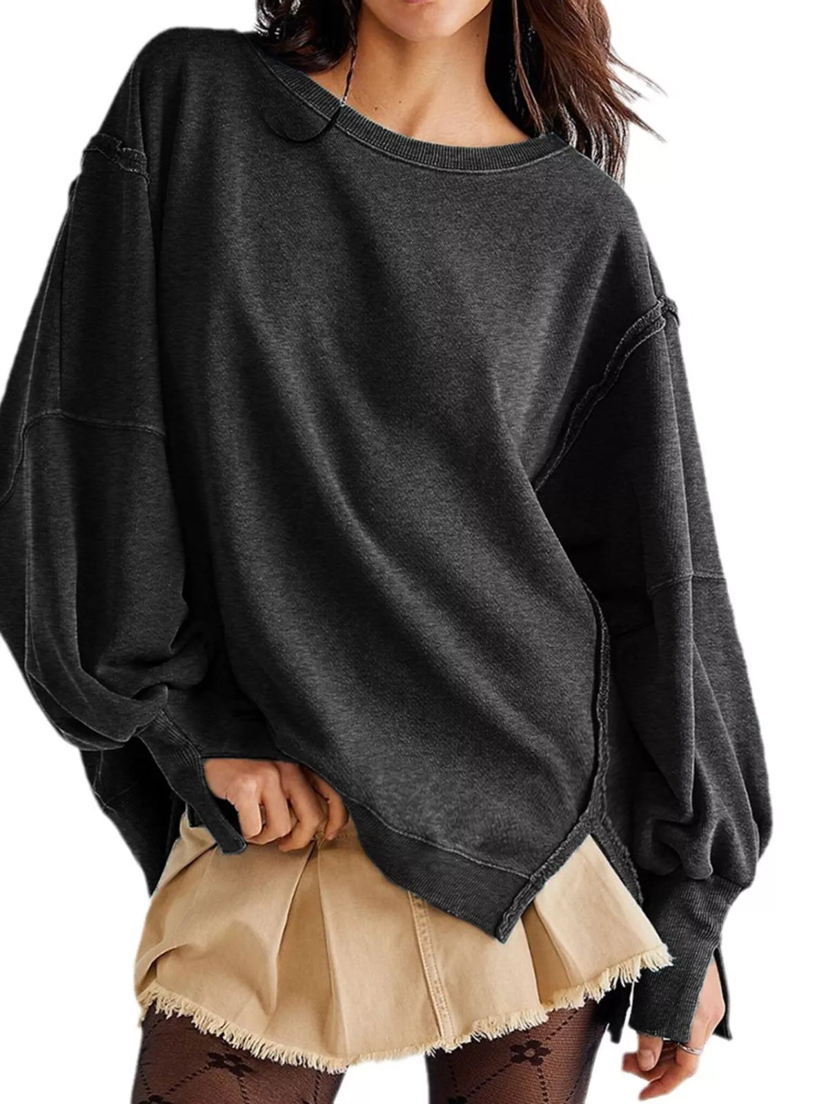 Oversized Relaxed Fit Crew Neck Sweatshirt in Black
