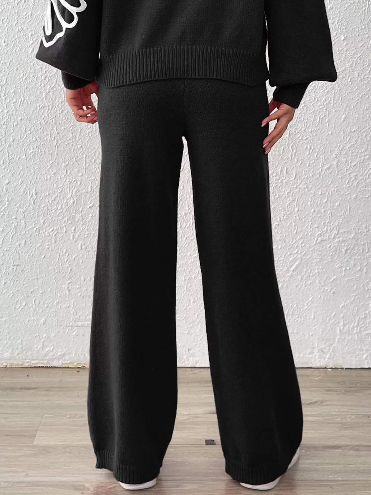High-Waisted Wide-Leg Sweater Pants with Floral Beaded Decor, view 3