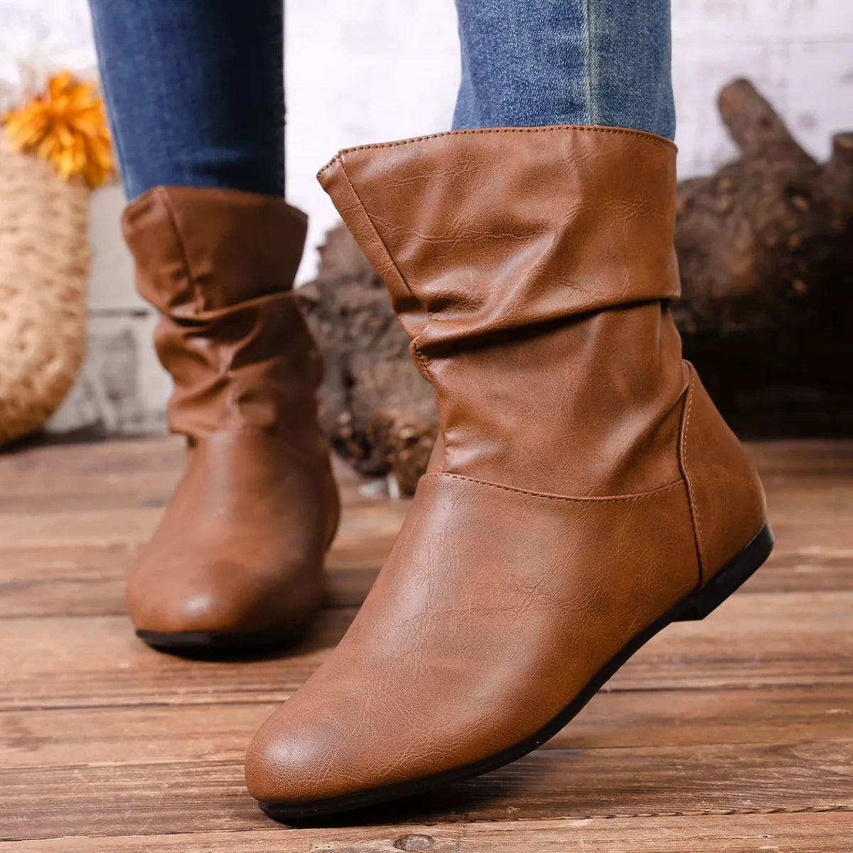 Flat Ankle Boots with Wrinkled Design - Lilixa.store