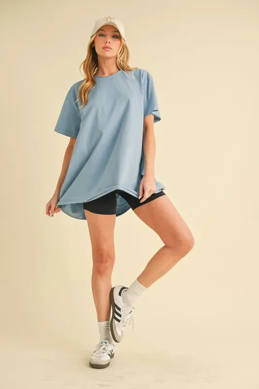 Aemi+Co Round Neck Short Sleeve Oversized T-Shirt in Blue