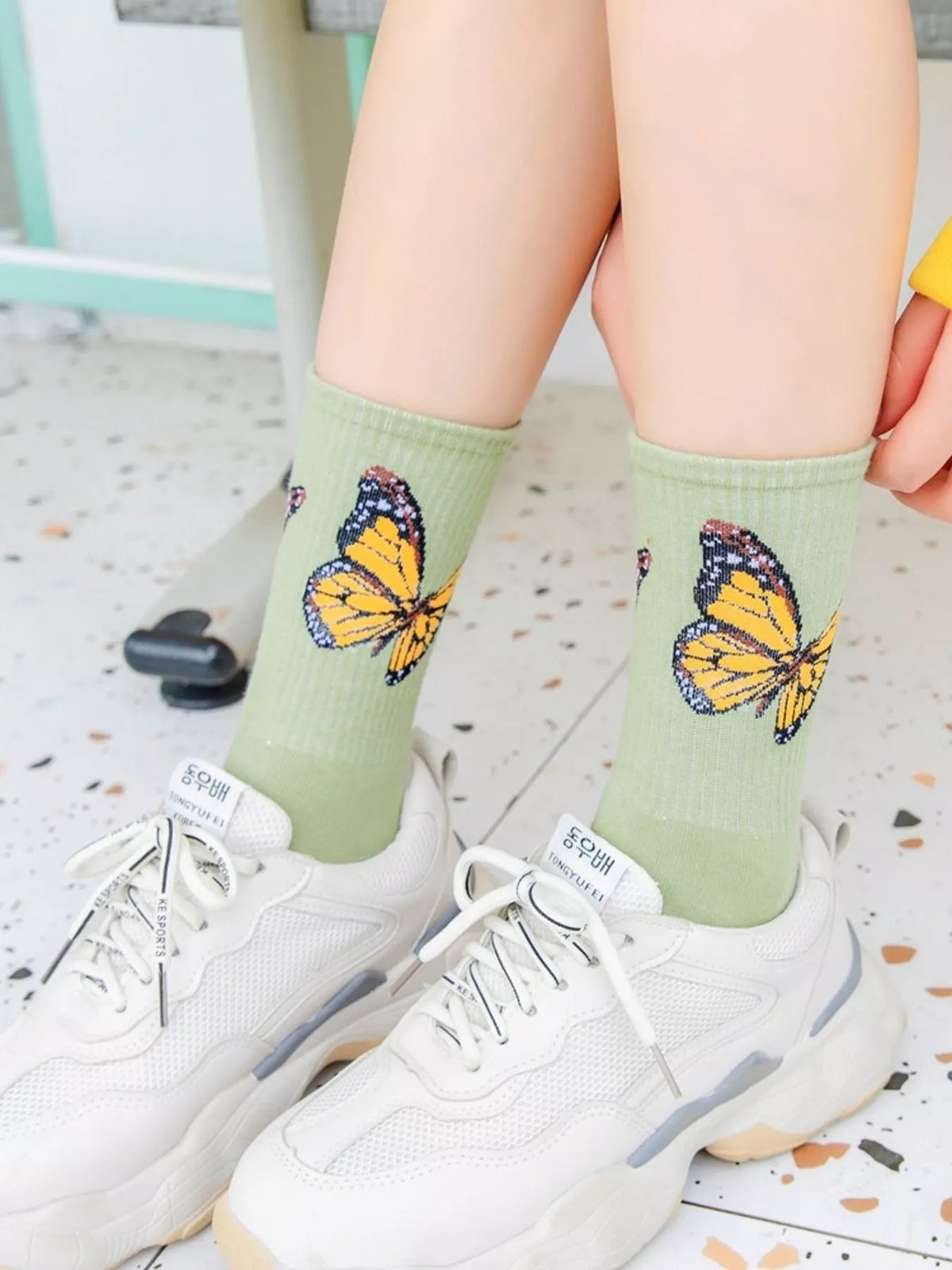 Butterfly Print Crew Socks in Green