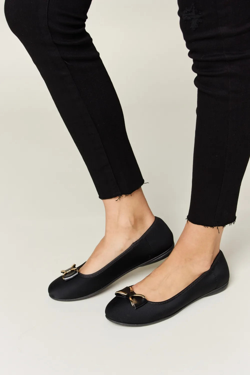 Forever Link Metal Buckle Flat Loafers - Lilixa.store