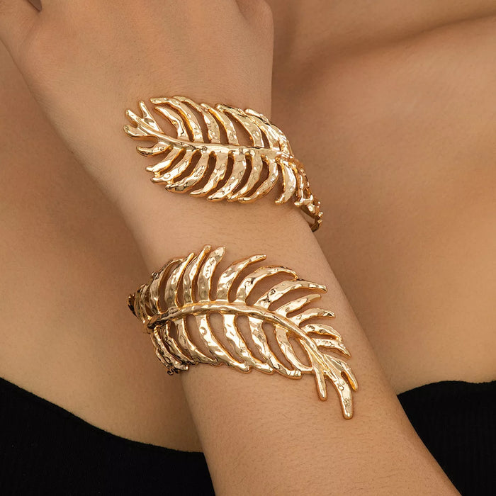 18K Gold-Plated Alloy Leaf Bracelet