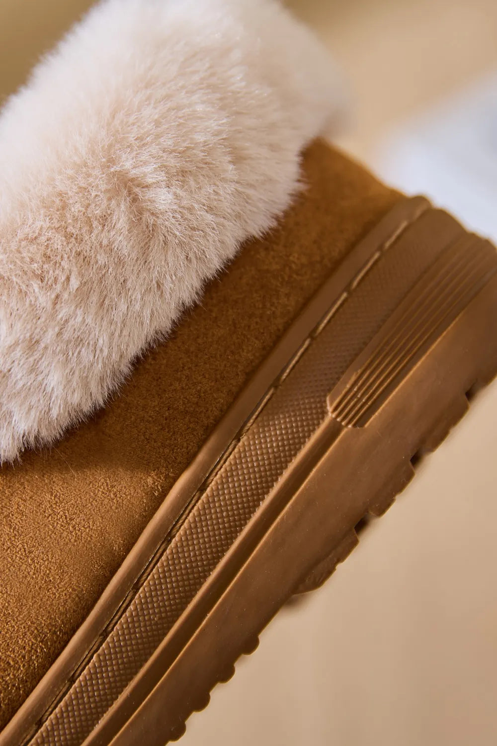 Faux Fur Round Toe Platform Slippers - Lilixa.store
