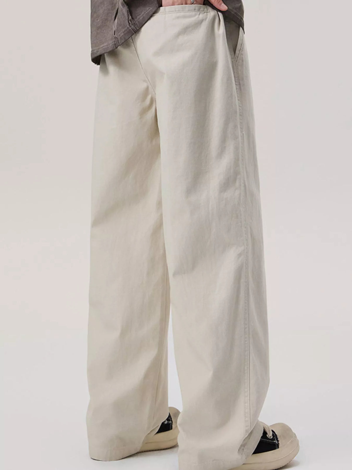 Men's Loose Fit Drawstring Pants in Off-white, view 3