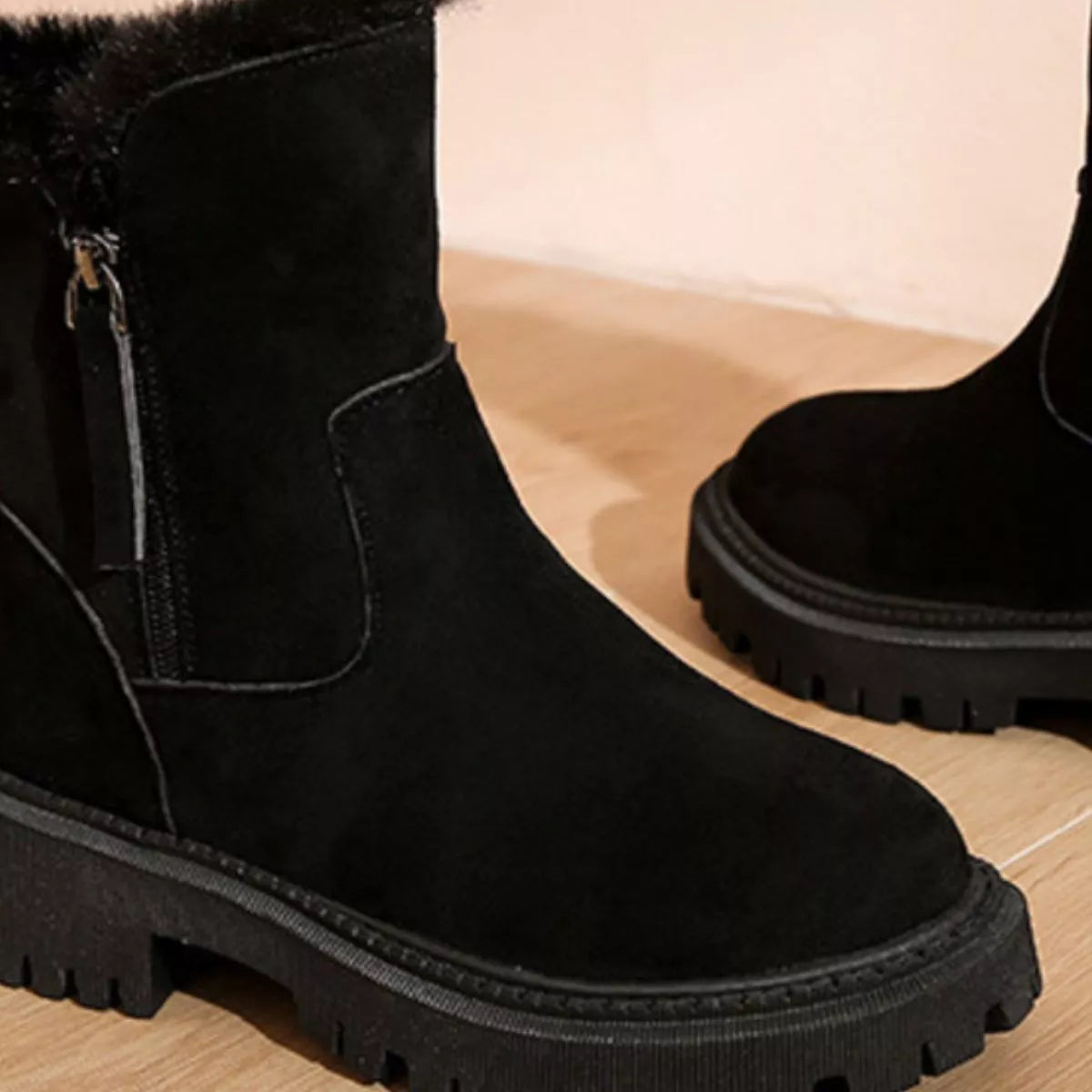 Round Toe Side Zipper Boots