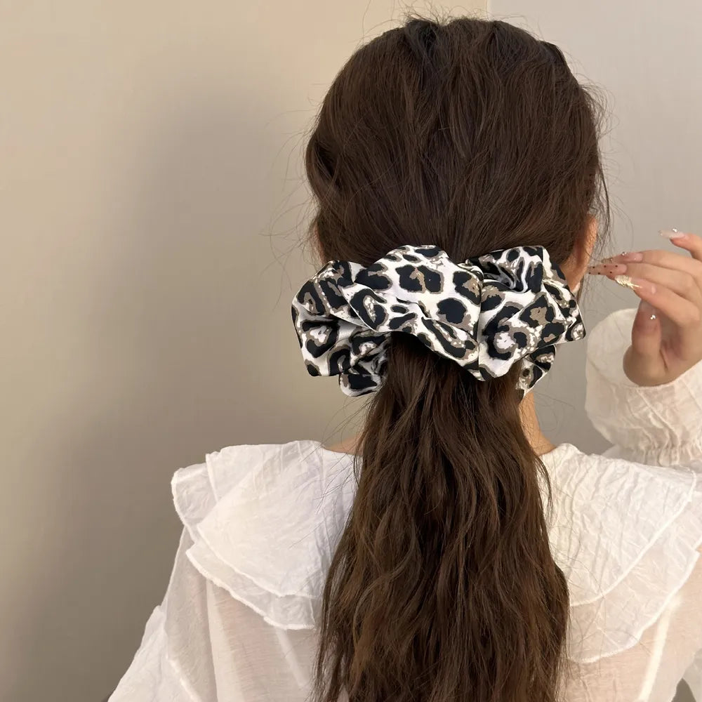 Leopard Elastic Hair Scrunchy - Lilixa.store