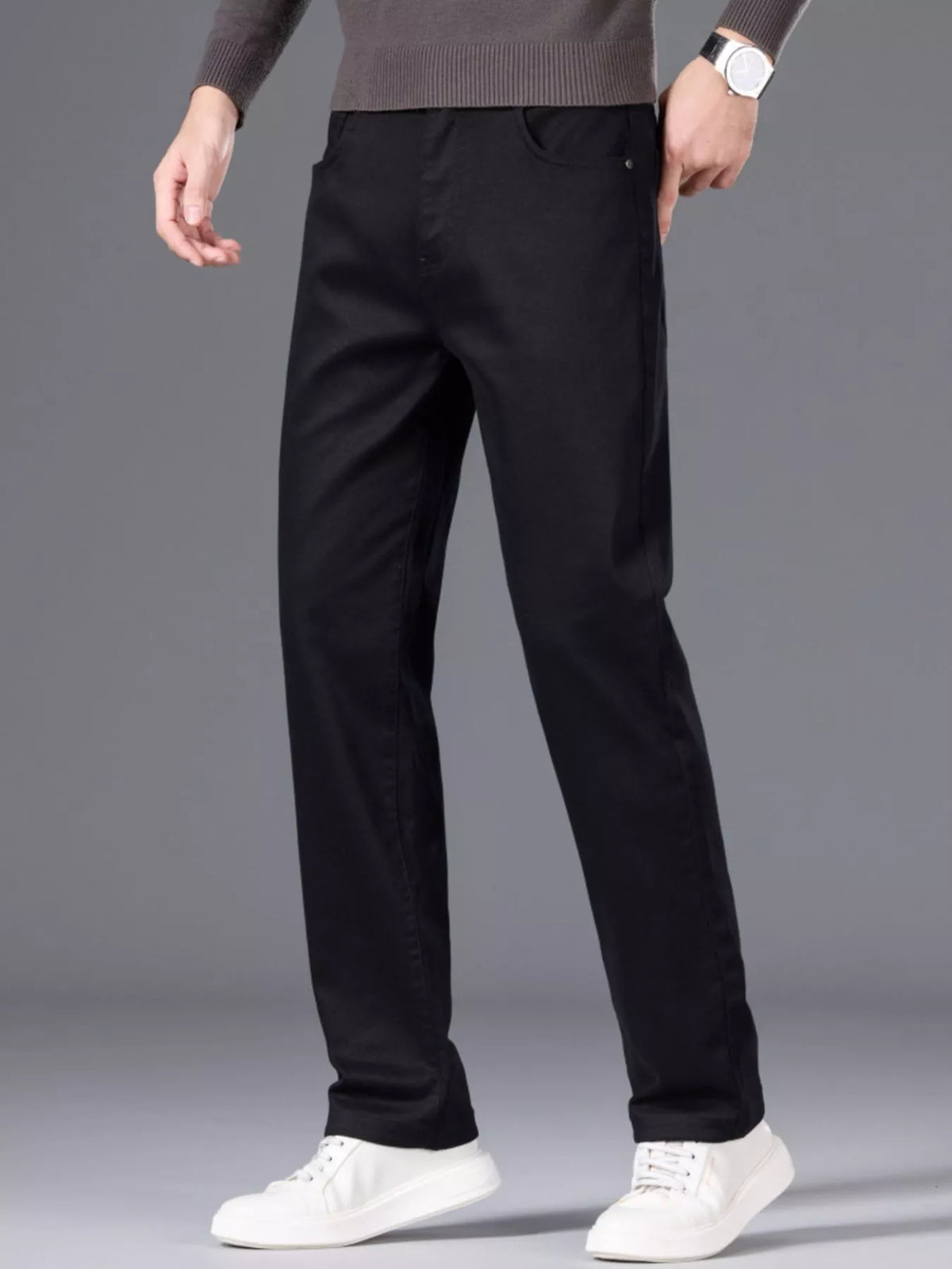 Men's Loose Fit Pants in Black