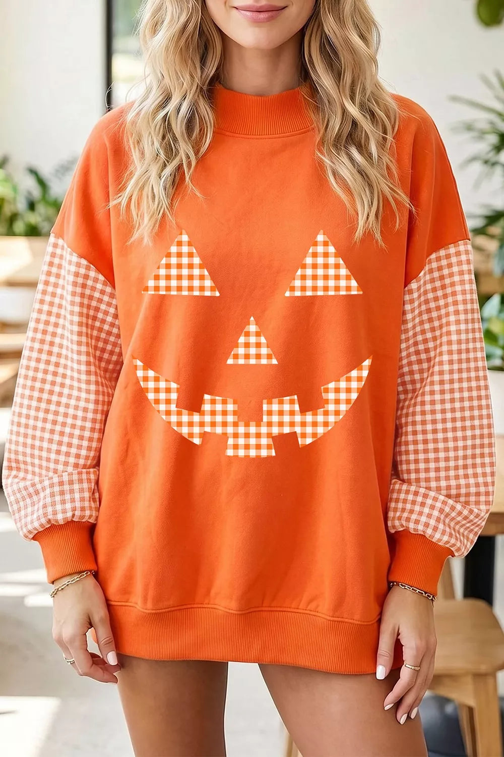 Plaid Sleeve Halloween Pumpkin Face Graphic Sweatshirt - Lilixa.store