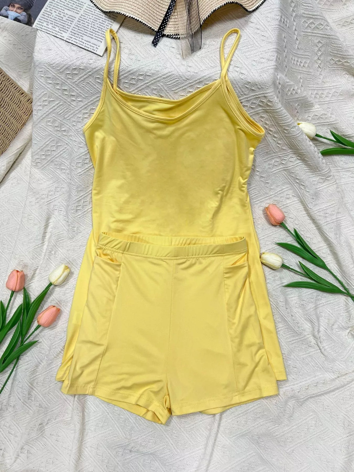 Scoop Neck Cami and Shorts Active Set - Lilixa.store