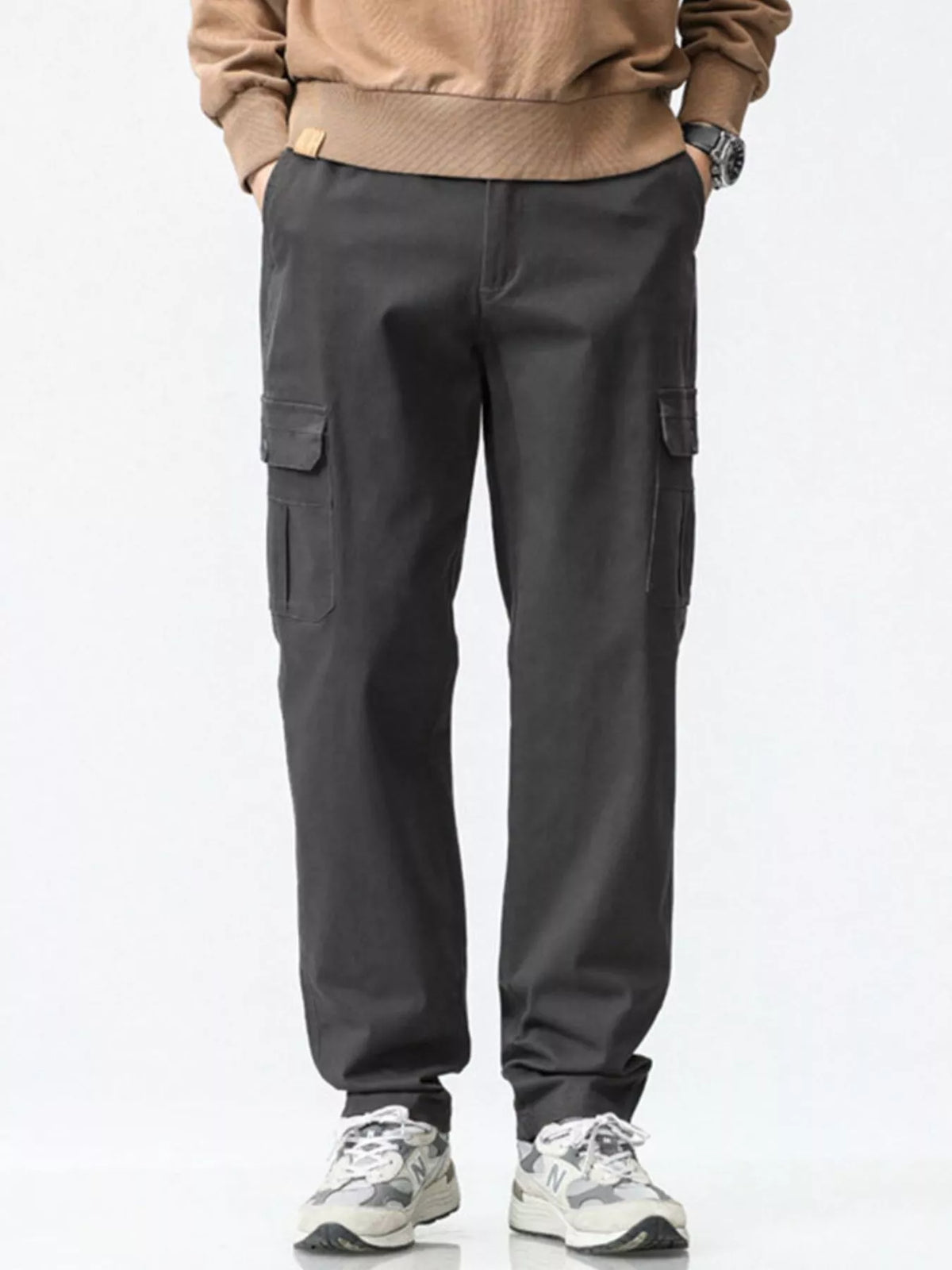 Men's Plus Size Relaxed Fit Cargo Pants in Dark Gray