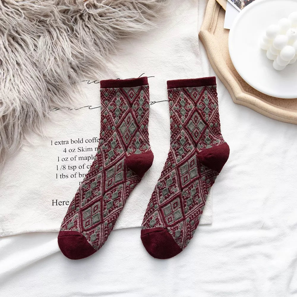 Vintage Argyle Patterned Mid-Calf Socks - Lilixa.store
