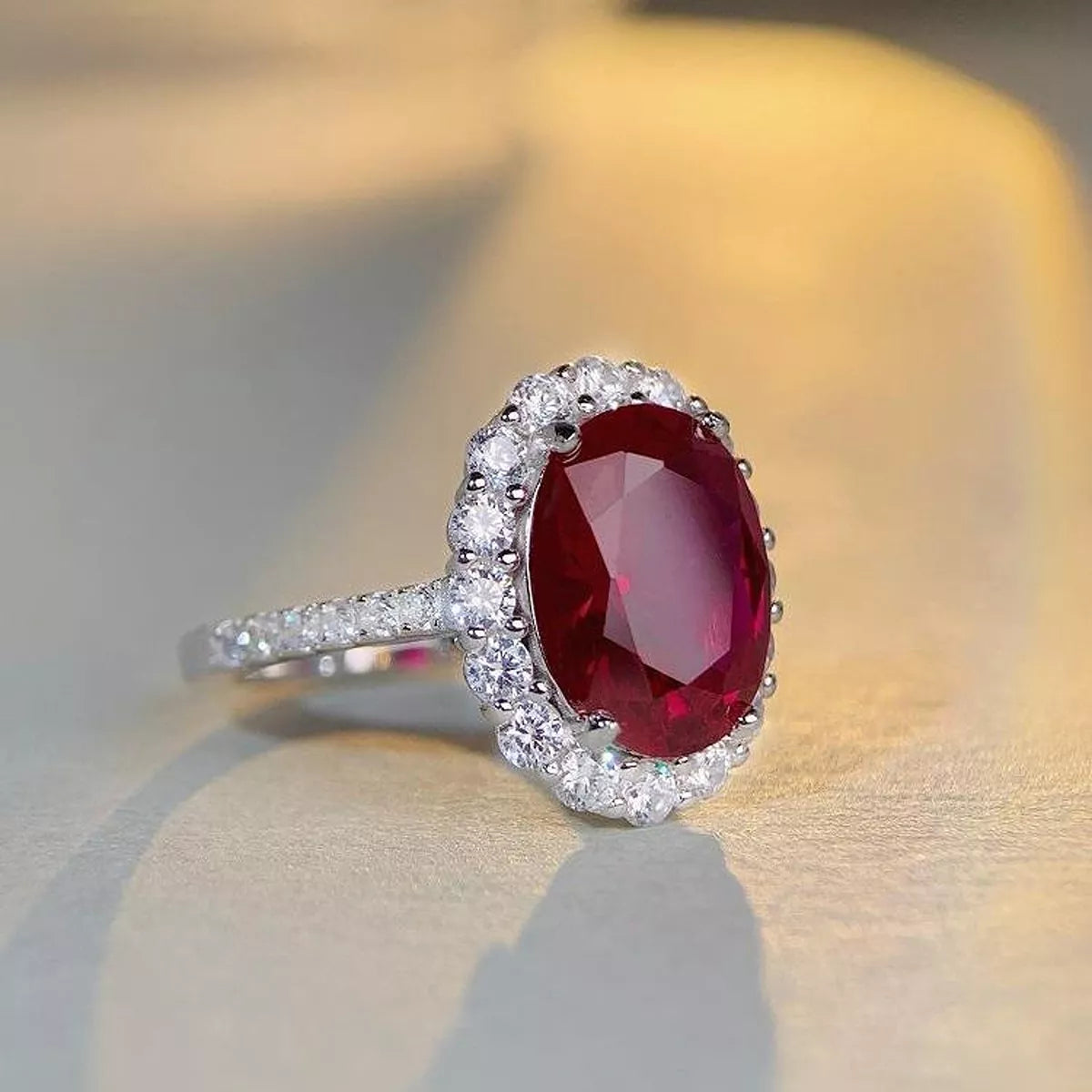 925 Sterling Silver Ring with Oval Diamond Accents - Lilixa.store