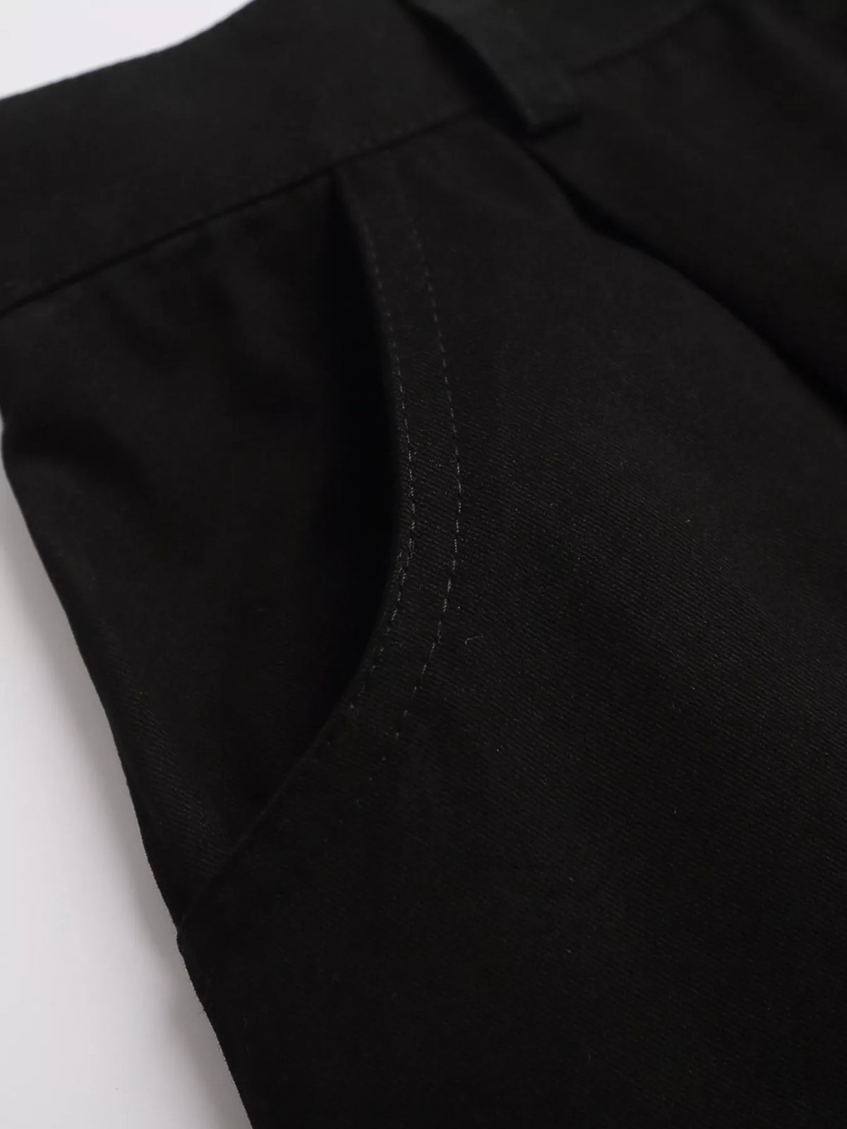 Men's Embroidered Cargo Capris