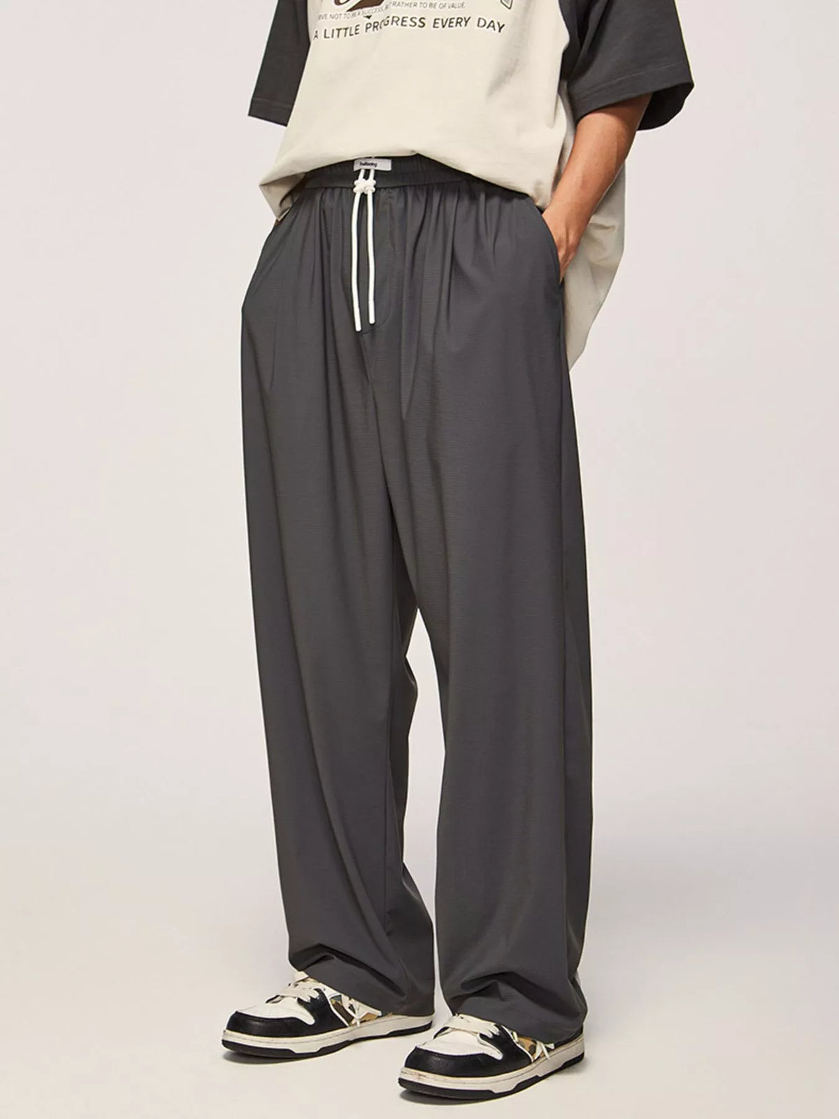 Men's Loose Fit Casual Drawstring Pants, view 2