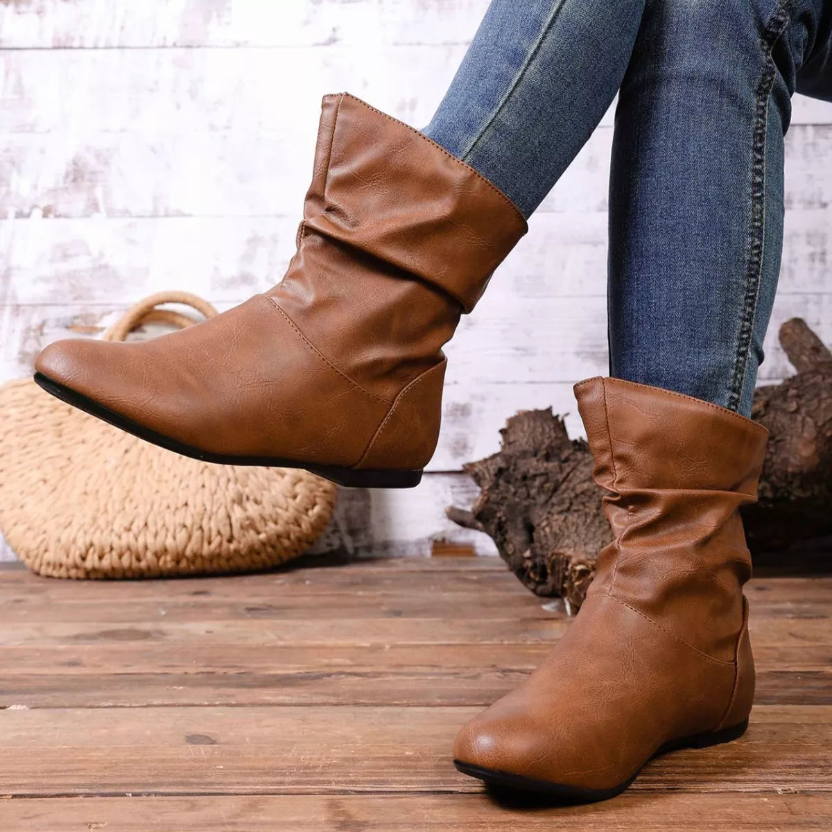 Flat Ankle Boots with Wrinkled Design - Lilixa.store