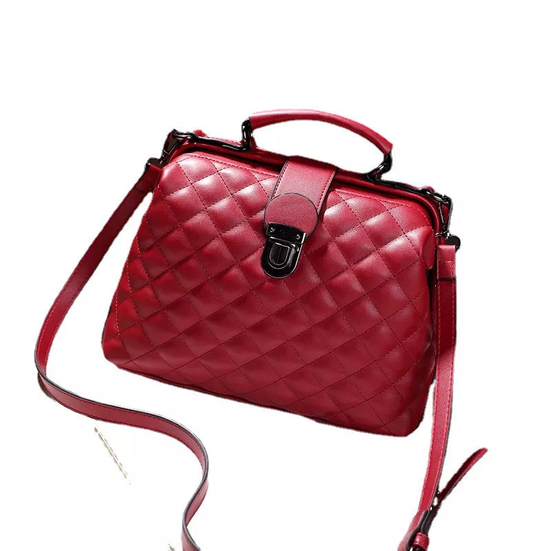 Quilted Handbag with Metal Clasp - Lilixa.store