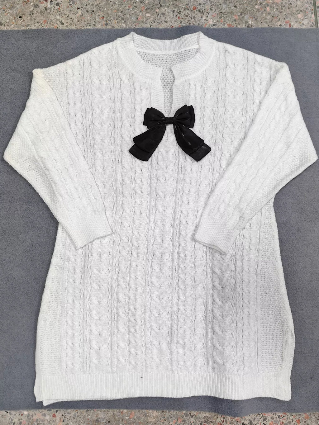 Plus Size Cable Knit Sweater Dress with Contrast Bow Detail - Lilixa.store