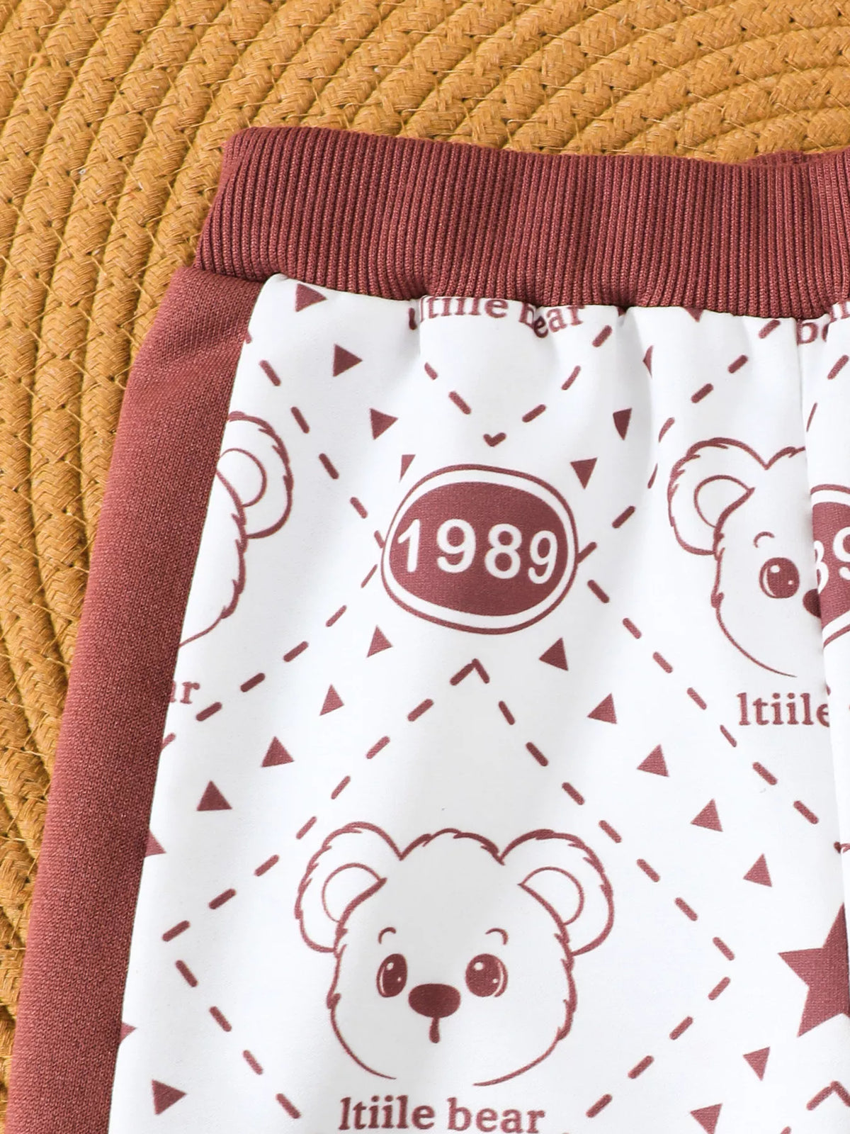 Children's Bear Print Long Sleeve Sweatshirt and Pants Set in Dark Brown, view 3