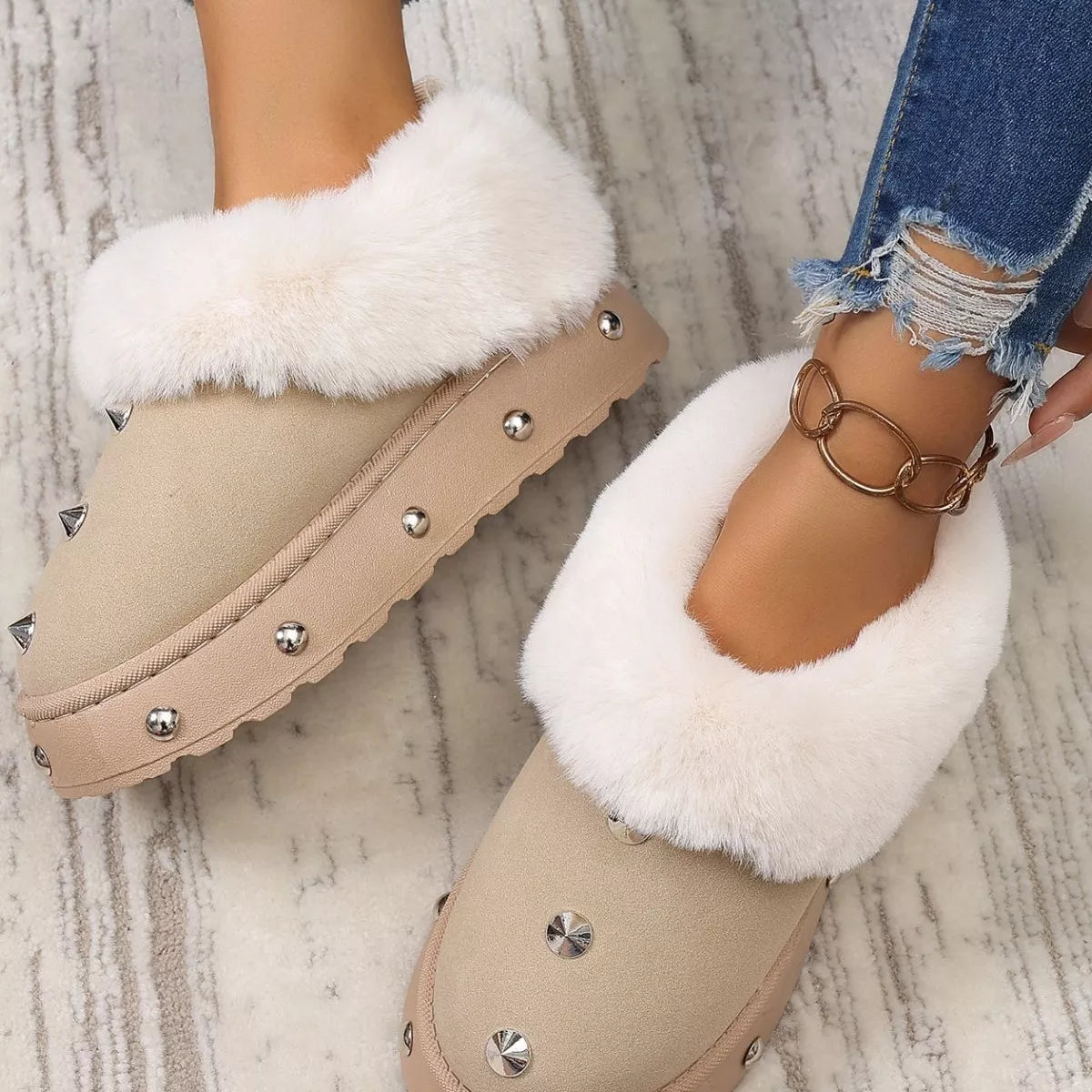 Studded Platform Faux Fur Lined Winter Boots - Lilixa.store
